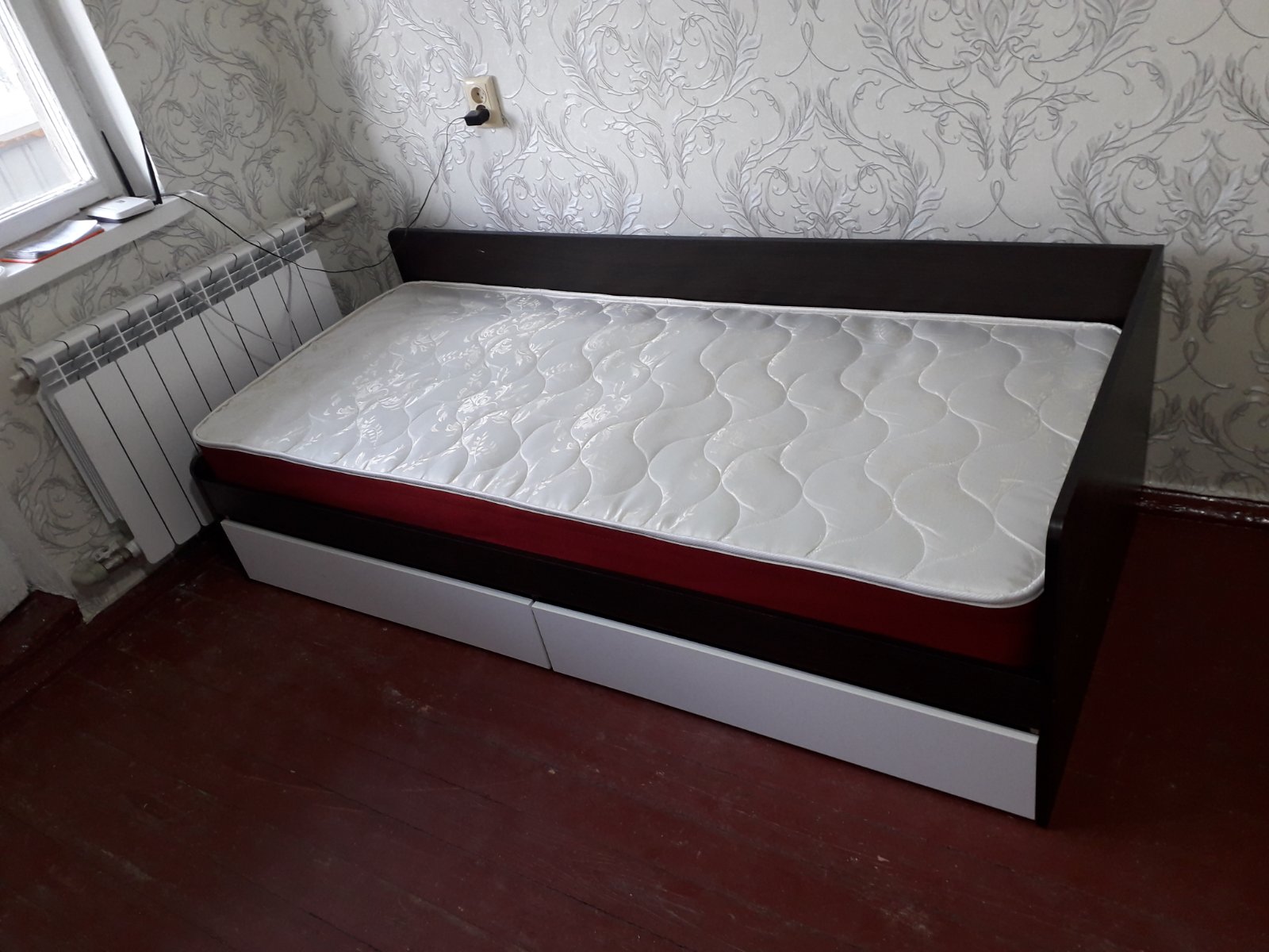 Соната Кровать 800 венге тем./белый