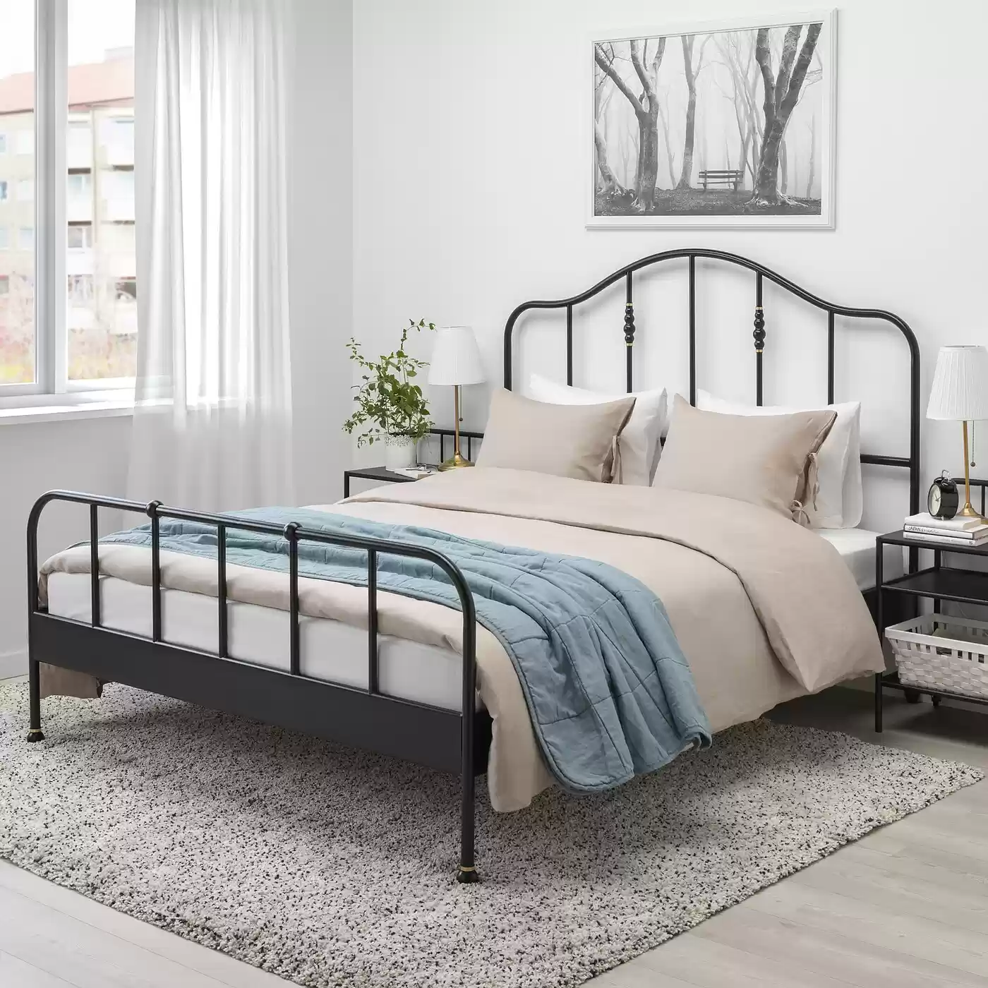 Двуспальная металлическая кровать САГСТУА ИКЕА (IKEA)